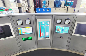 Low voltage mine hoist full digital AC variable frequency speed control system