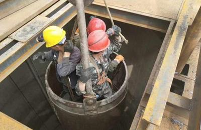 Mining bucket